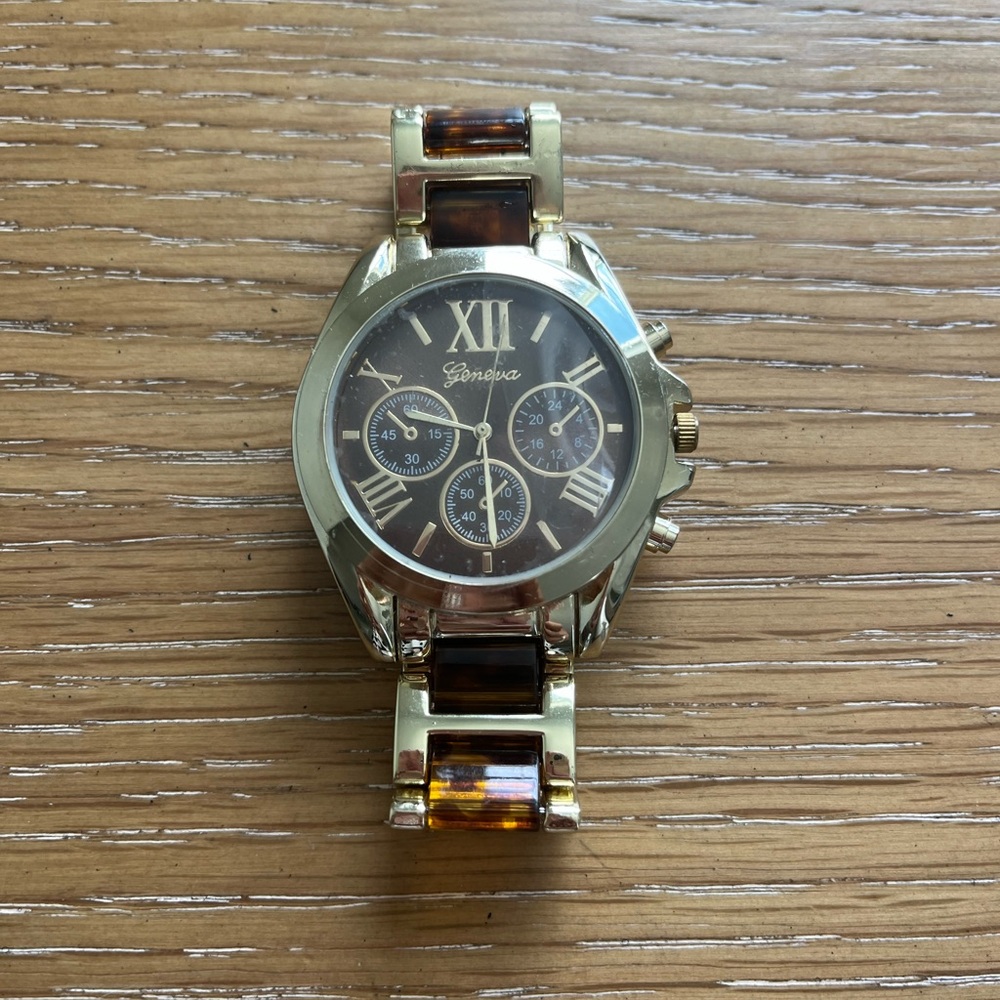 Geneva Gold-Tone Quartz Watch